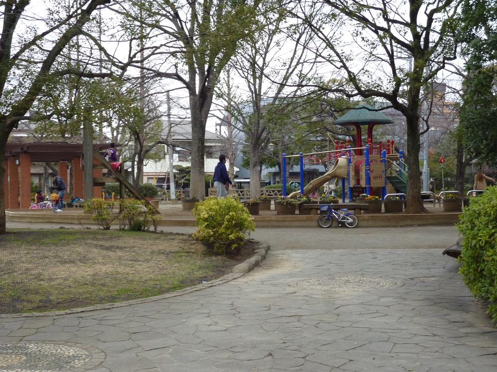 Other. Forest Park center (3-minute walk ・ About 240m)