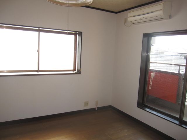 Living and room. Western style room