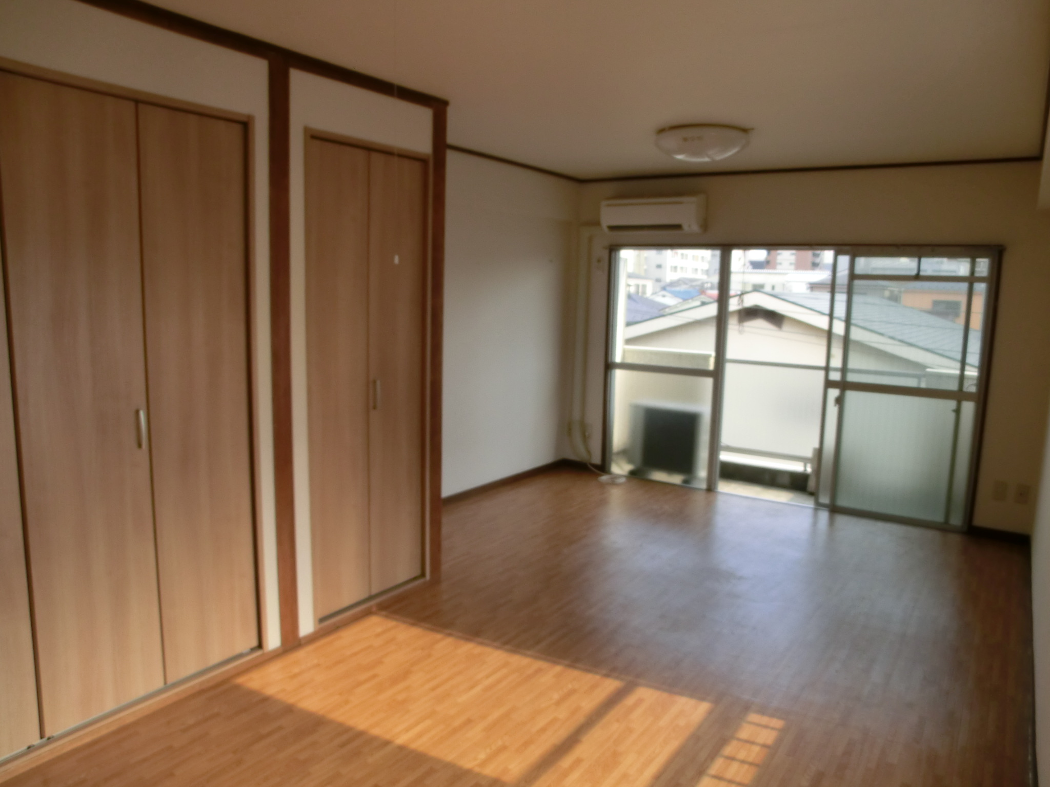 Living and room