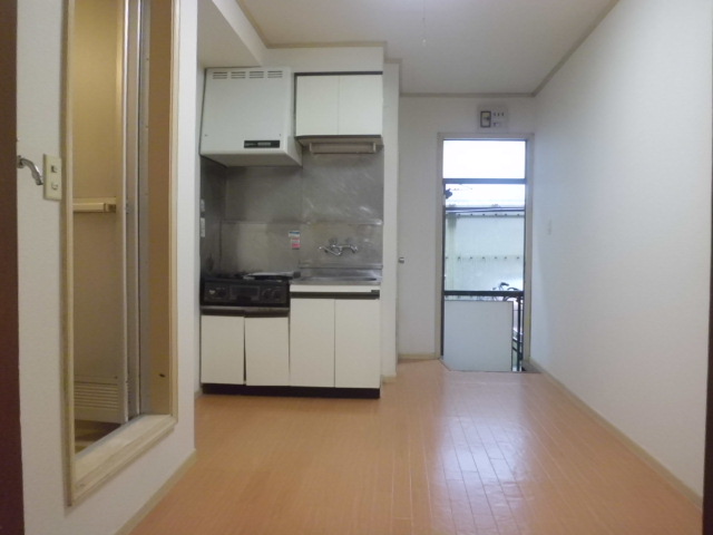 Living and room