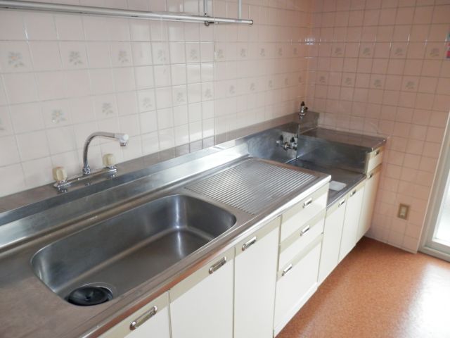 Kitchen. Kitchen