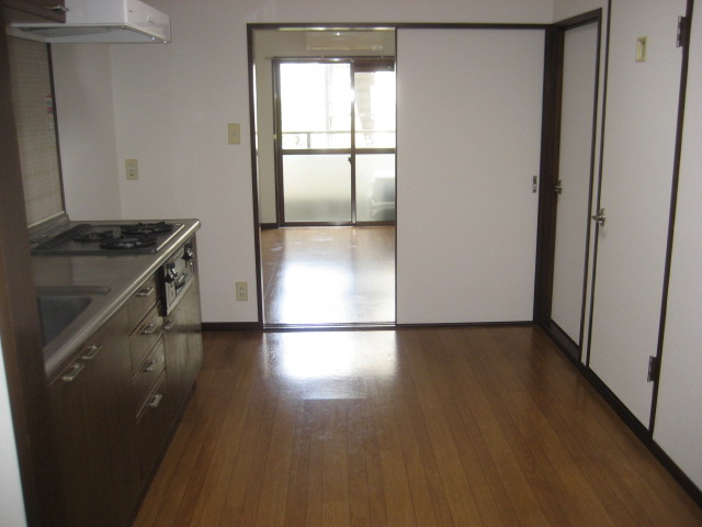 Living and room