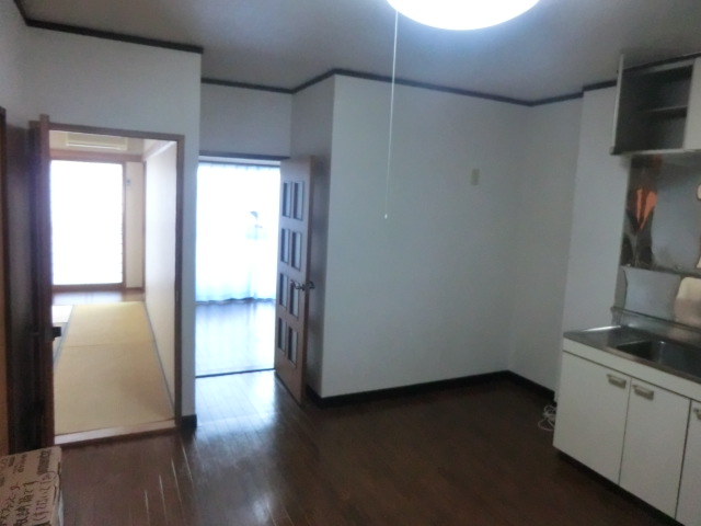 Living and room