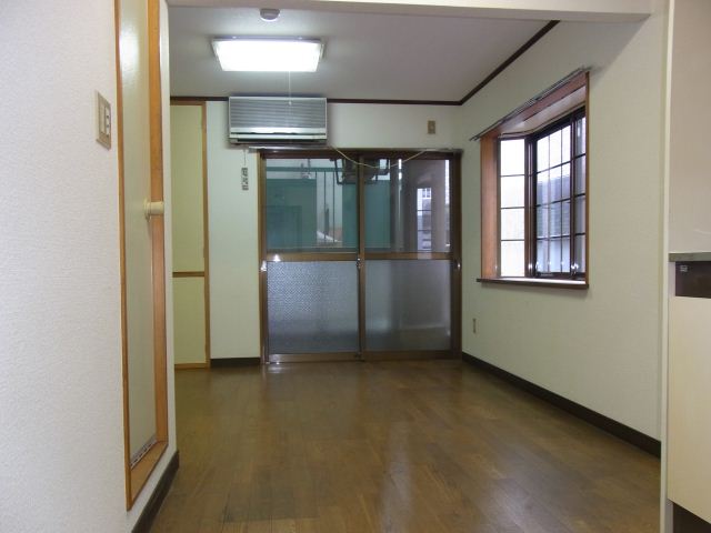 Living and room
