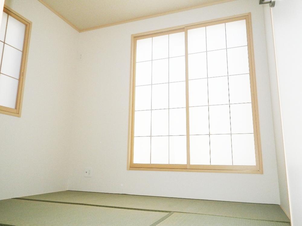 Non-living room. It will be on the second floor Japanese-style room.
