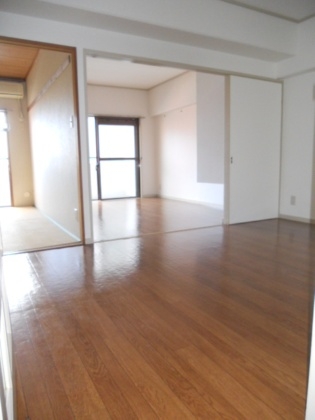 Living and room
