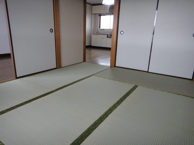 Living and room