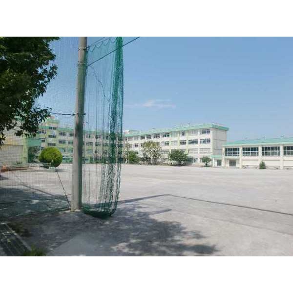 Junior high school. 149m to Edogawa Ward Shinozaki junior high school (junior high school)