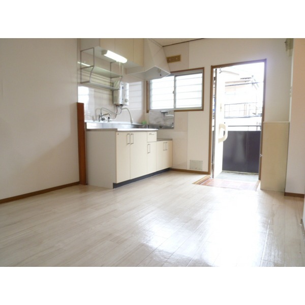 Living and room