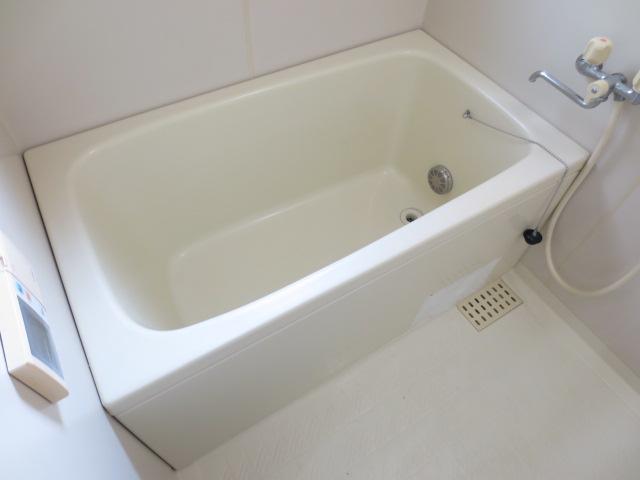 Bath. Bathroom