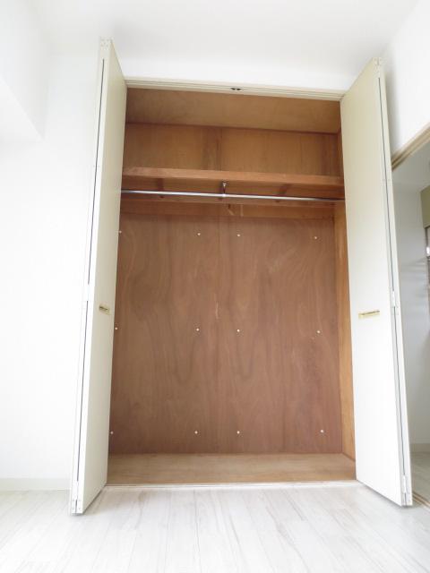 Receipt. closet