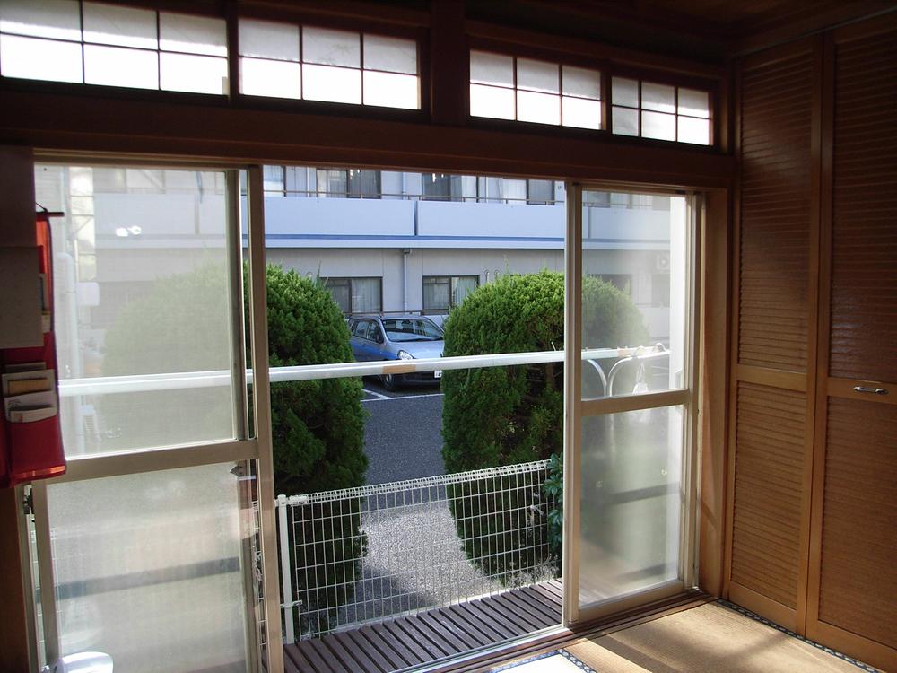 Other. South, It is company housing parking. From the first floor Japanese-style room (February 2013) Shooting