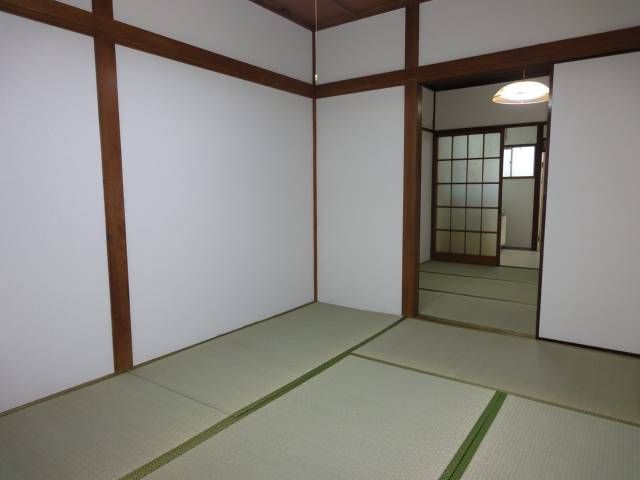 Living and room