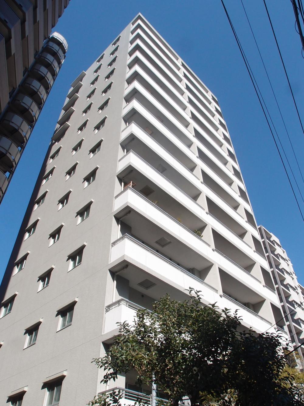 Local appearance photo. Local (12 May 2013) Shooting