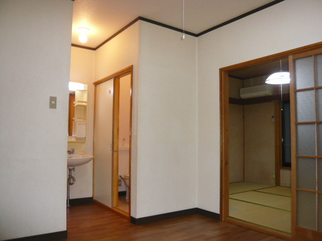 Living and room