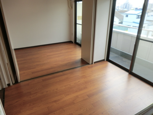 Living and room