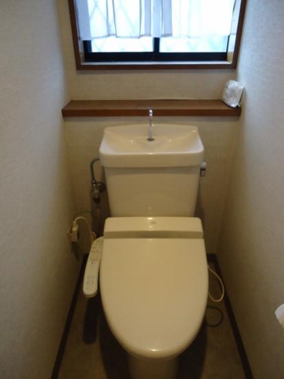 Toilet