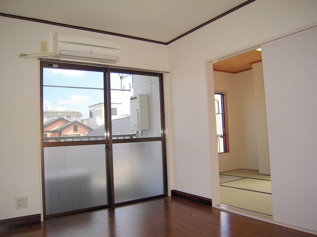 Living and room