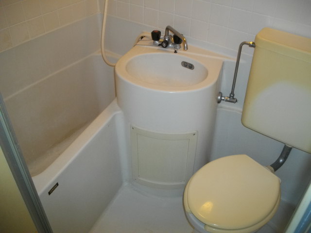 Bath. unit bus