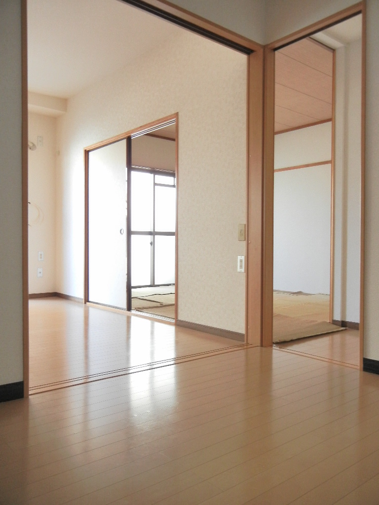 Living and room