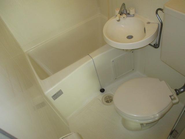 Bath. unit bus
