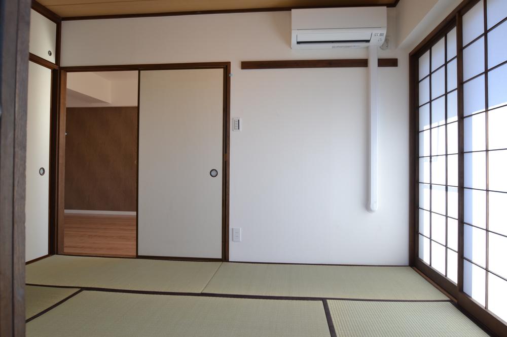 Non-living room. Japanese-style room. Air-conditioned 1 groups.