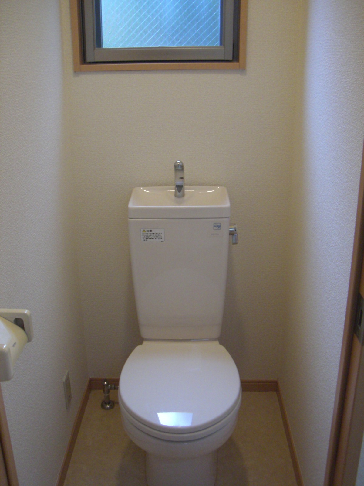 Toilet. Photos and the same type