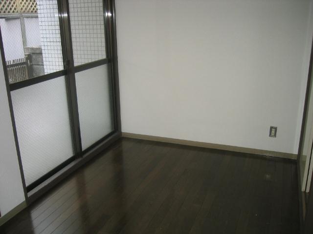 Living and room. Western-style 1