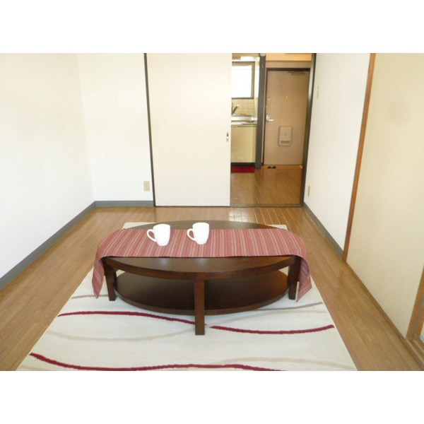 Living and room