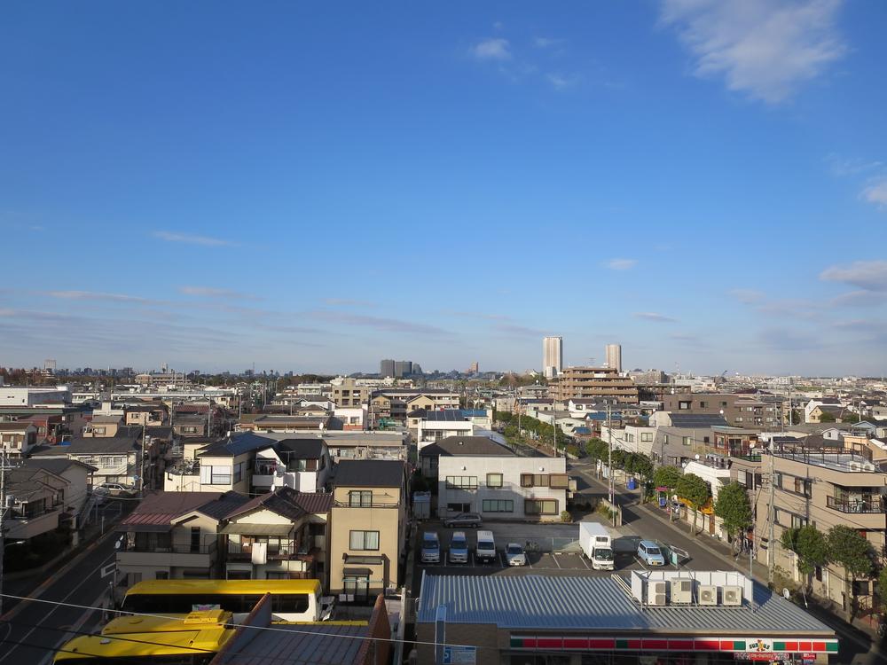 Local appearance photo. Unobstructed to the front, Please enjoy the open-minded view!