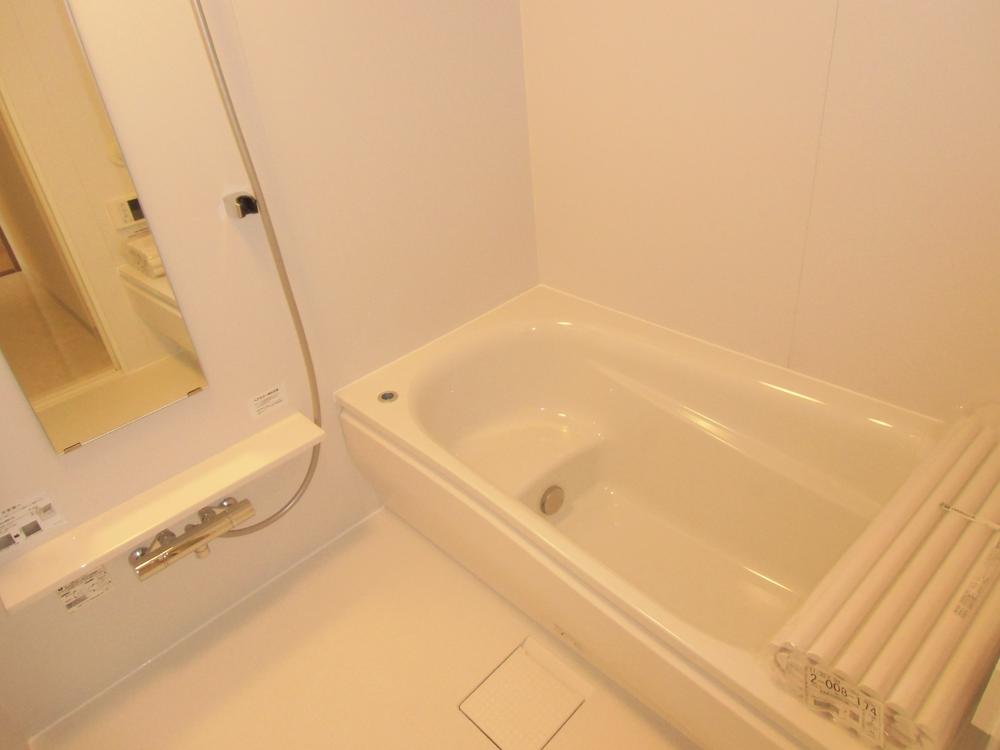 Bathroom.  ■ Reheating function with bathroom Indoor (12 May 2013) Shooting