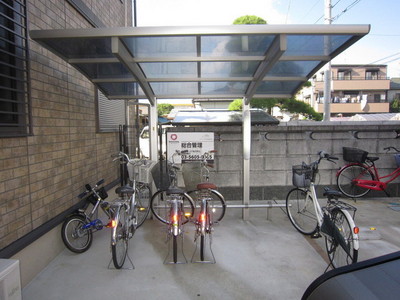 Entrance. Place for storing bicycles