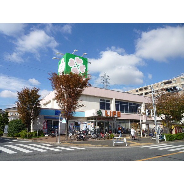 Supermarket. 278m up to life Funabori store (Super)