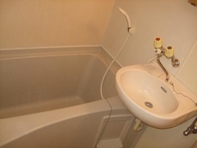 Bath. Bathroom