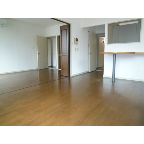 Living and room