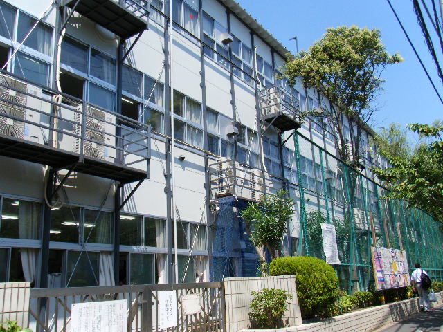 Primary school. 634m to Edogawa Ward second Kasai elementary school (elementary school)