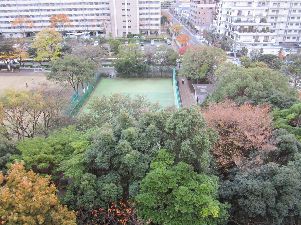 View photos from the dwelling unit