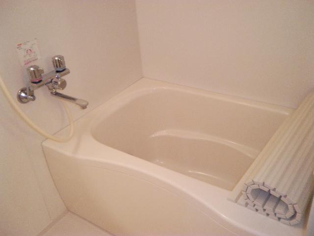 Bath. Bathroom