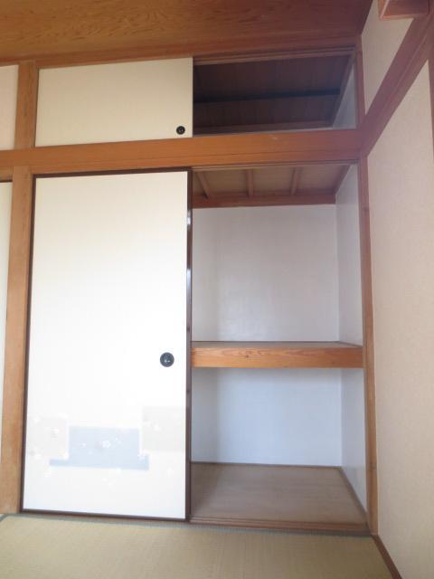 Receipt. Armoire