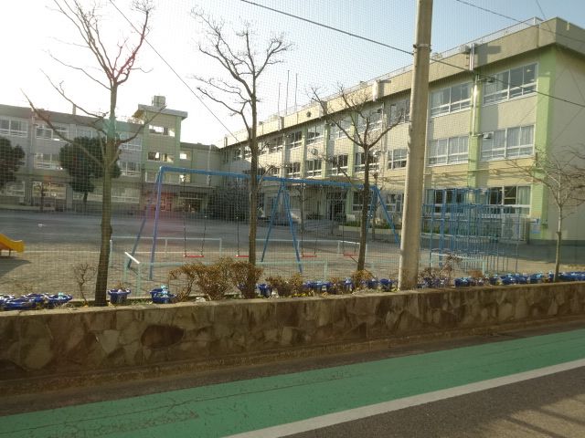 kindergarten ・ Nursery. Harue nursery school (kindergarten ・ 430m to the nursery)