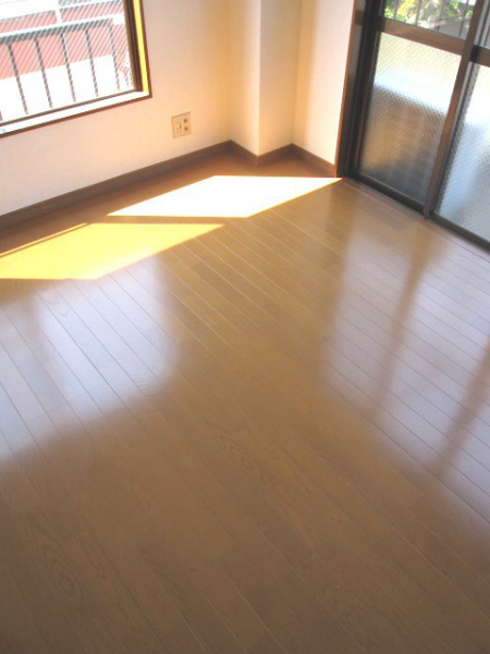 Living and room
