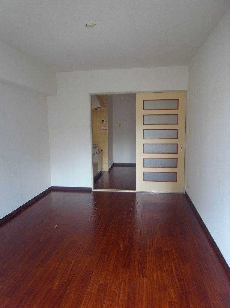 Living and room