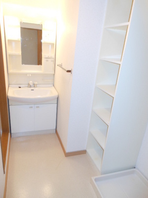 Washroom. Washroom
