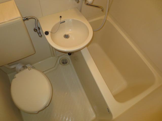 Bath. Bathroom
