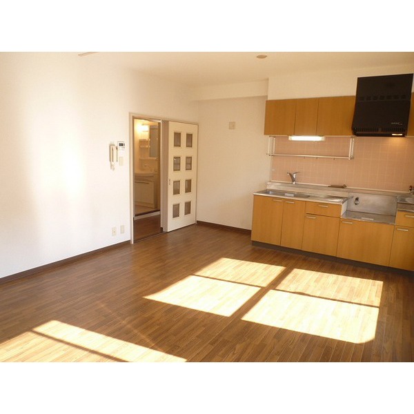Living and room