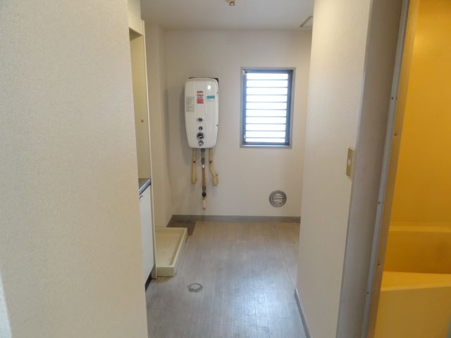 Other room space