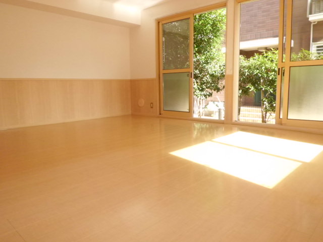 Living and room