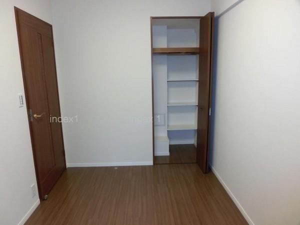 Receipt. Equipped accommodated in each room