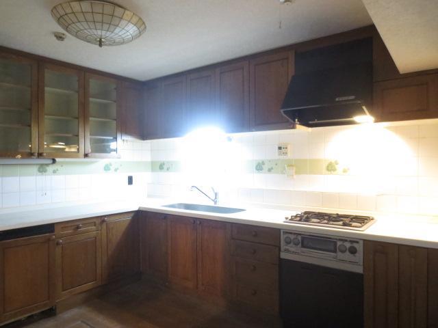 Kitchen. Kitchen