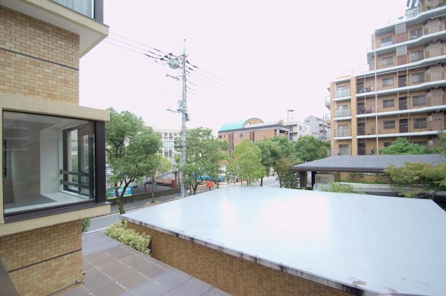 View photos from the dwelling unit